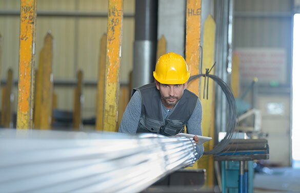 InspectingPipesAlt
